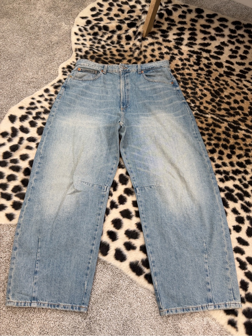 Zara MID WAIST BAGGY BALLOON JEANS